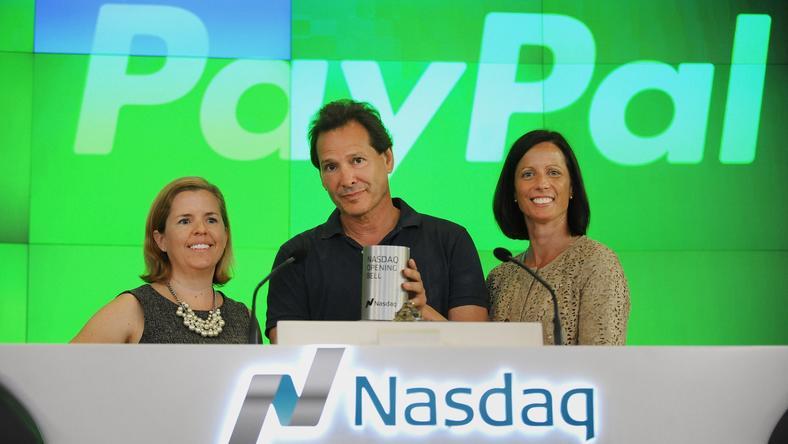 一边卖资产,一边抢银行牌照,PayPal到底在急什么?